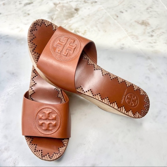 Tory Burch Patty 80mm Wedge Slide with Embossed logo~ Size 7 - Picture 4 of 13